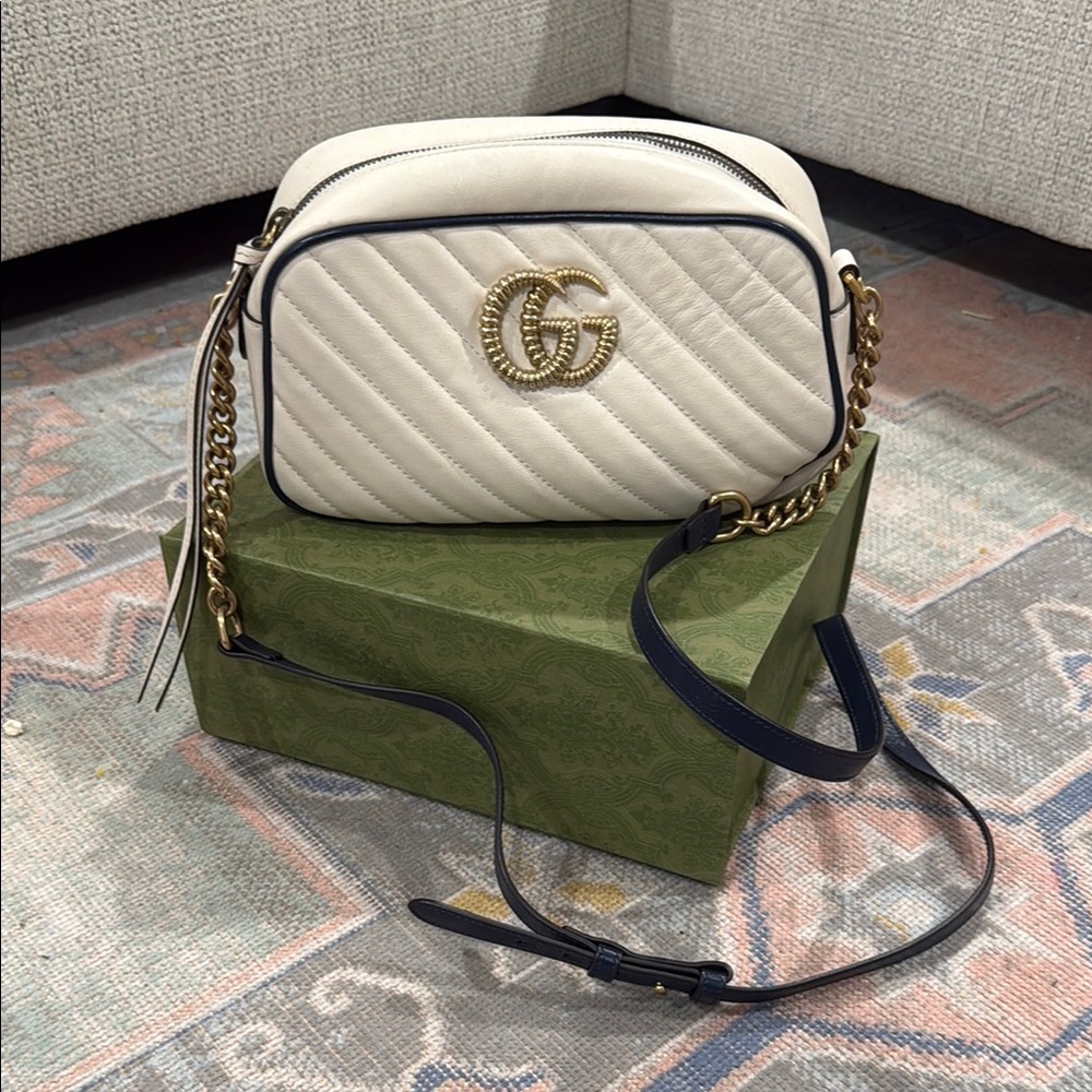 GUCCI Vintage Effect Calfskin Matelasse